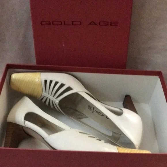 Vera Pelle leather heels made in Italy. - Picture 5 of 13